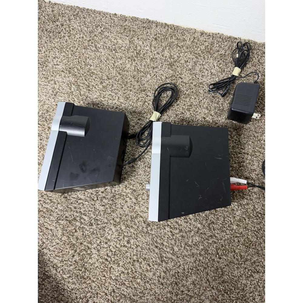 Bose Companion 2 Multimedia Computer Speakers Silver w/ Power Adapter Tested - Picture 5 of 10